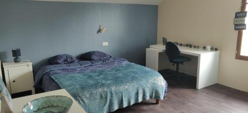 Le 135 Logement Spacieux Entre Ville Et Volcans — hotel in Ceyrat