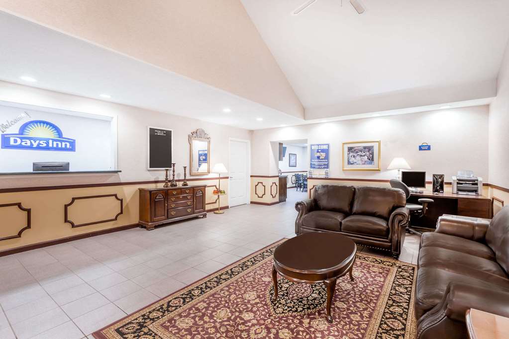 Days Inn by Wyndham Simpsonville - photo 2