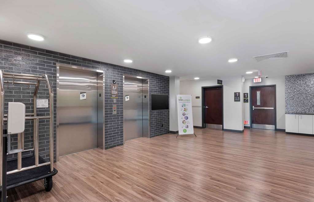Extended Stay America Premier Suites Miami Downtown Brickell - photo 6
