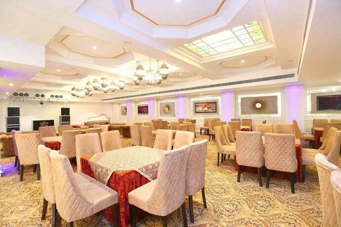 Bar/Restaurant