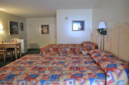 Seafarer Condominium Resort - photo 13
