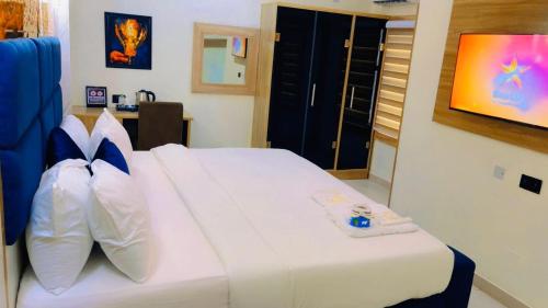 Triple J Universal Hotel and Suites in Asaba, Nigeria