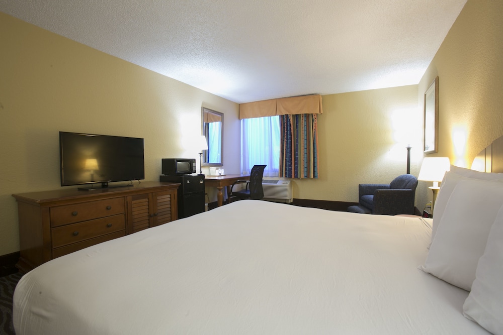 The Inn at Boynton Beach - photo 11