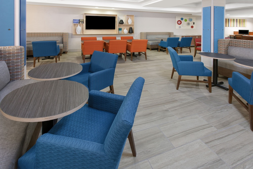 Holiday Inn Express Hotel & Suites a Lake Zurich Barrington by IHG - photo 14