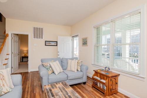 Beach Joy by Oak Island Accommodations - photo 43