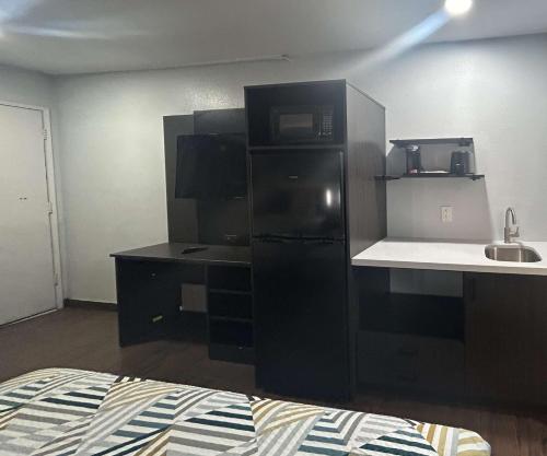 Studio 6 Hemet CA - photo 2