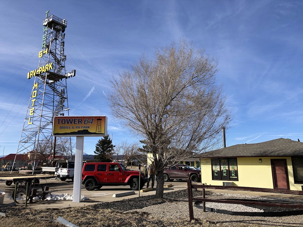Tower 64 Motel & RV - photo 109