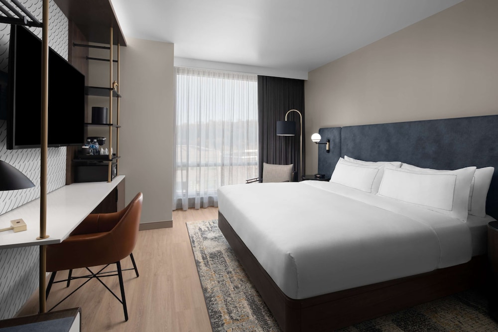 Hotel West & Main Conshohocken Philadelphia Tapestry by Hilton - photo 9