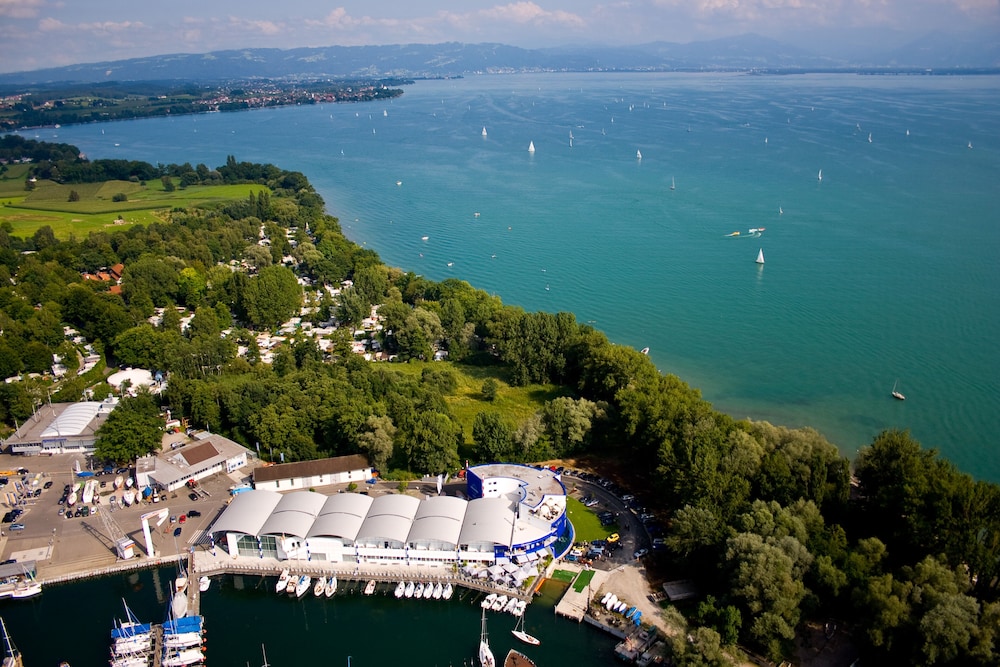 Bodensee Yachthotel Schattmaier — hotel in Kressbronn Am Bodensee