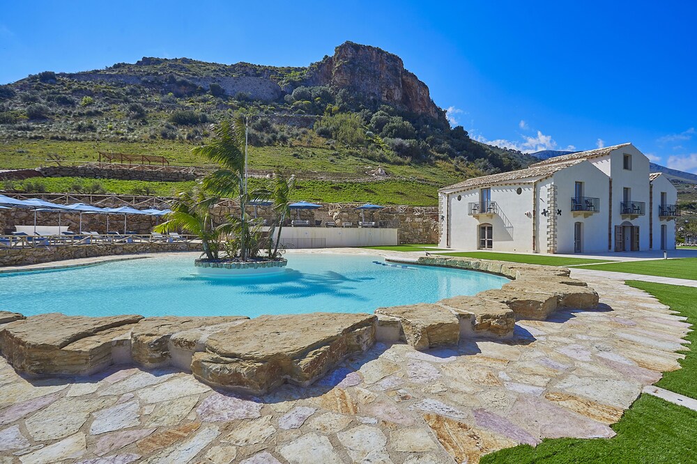 Villa Cristina Scopello — 4-Star Luxury Hotel in Castellammare Del Golfo, Italy