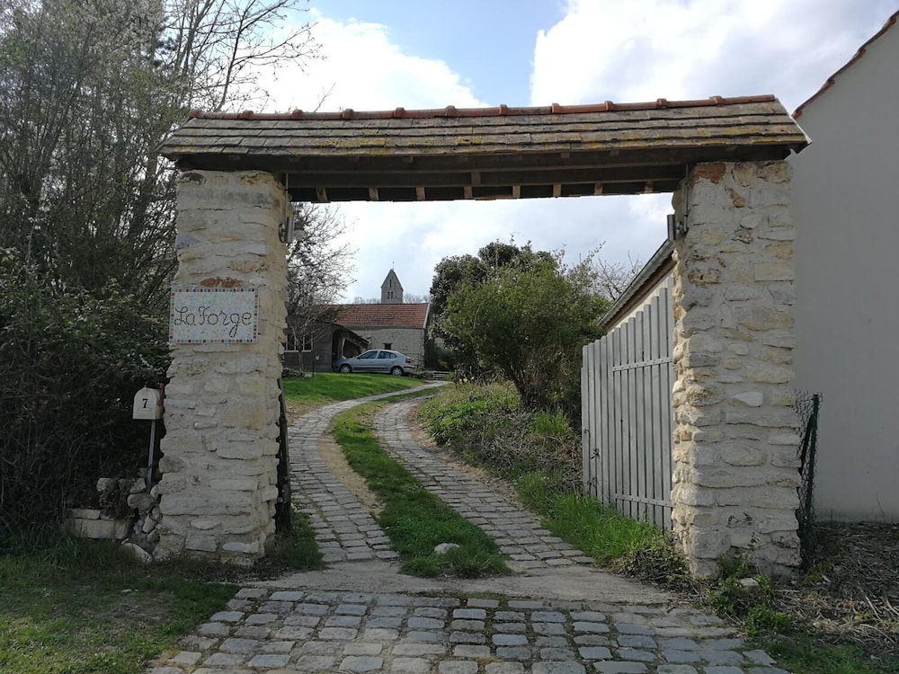 La Forge — hotel in Fismes