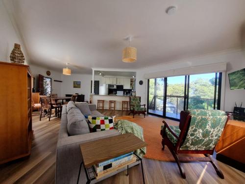 Salty Dog Managed By Batemans Bay Accom — Long Beach