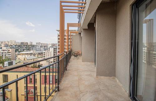 Vake Chic 2BR Comfort Home By Wehost