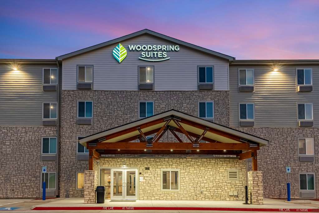 WoodSpring Suites North Ft Worth Alliance TX Speedway - photo 3