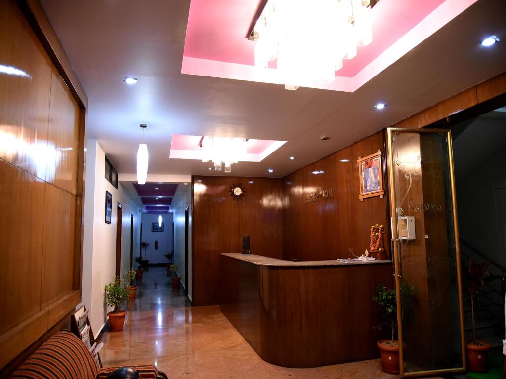 Hotel Sarayu — Hassan