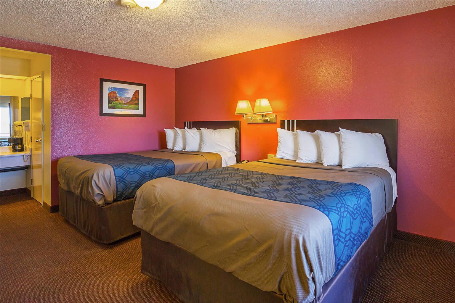 Econo Lodge Hurricane Zion Park Area - photo 11