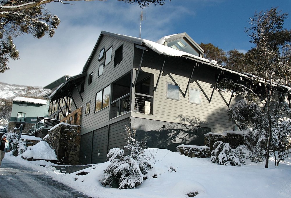 Ramshead Creek 3 — 4-Star Luxury Hotel in Kosciuszko National Park, Australia