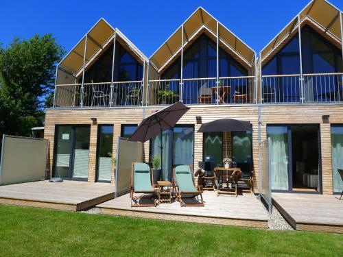 Strandhaus Kleine Perle — 4-Star Luxury Hotel in Busum, Germany