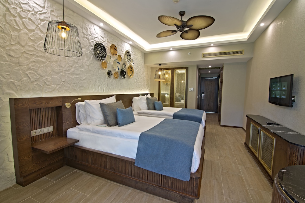 Rixos Sungate The Land of Legends Access — Kemer — photo 2