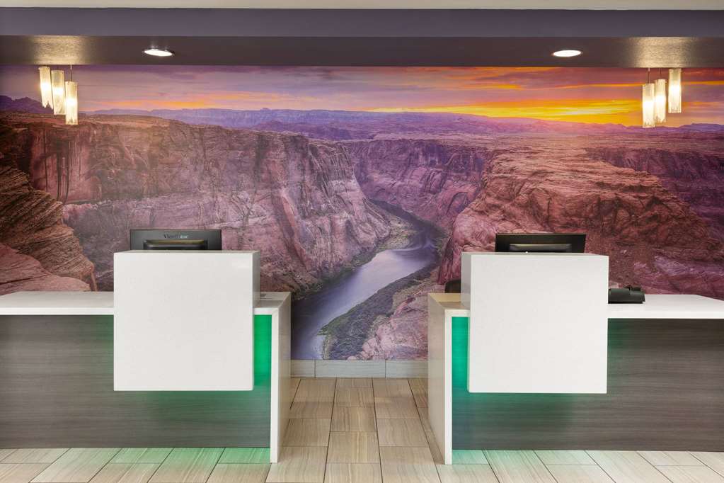 La Quinta Inn & Suites by Wyndham Williams Grand Canyon Area - photo 6