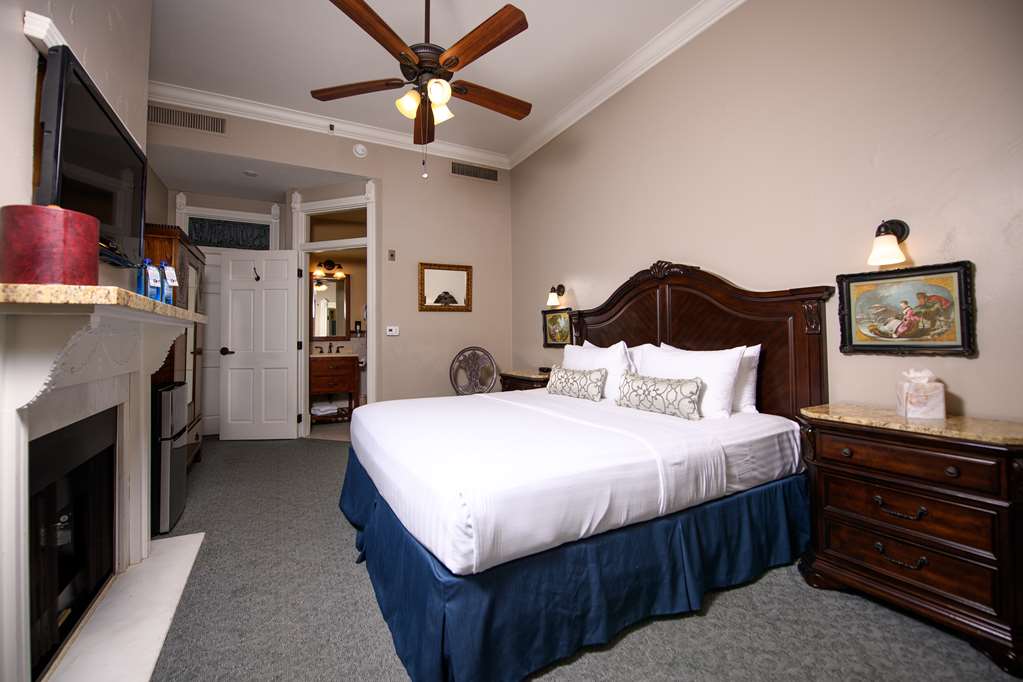 The Horton Grand Downtown Gaslamp Quarter - photo 21