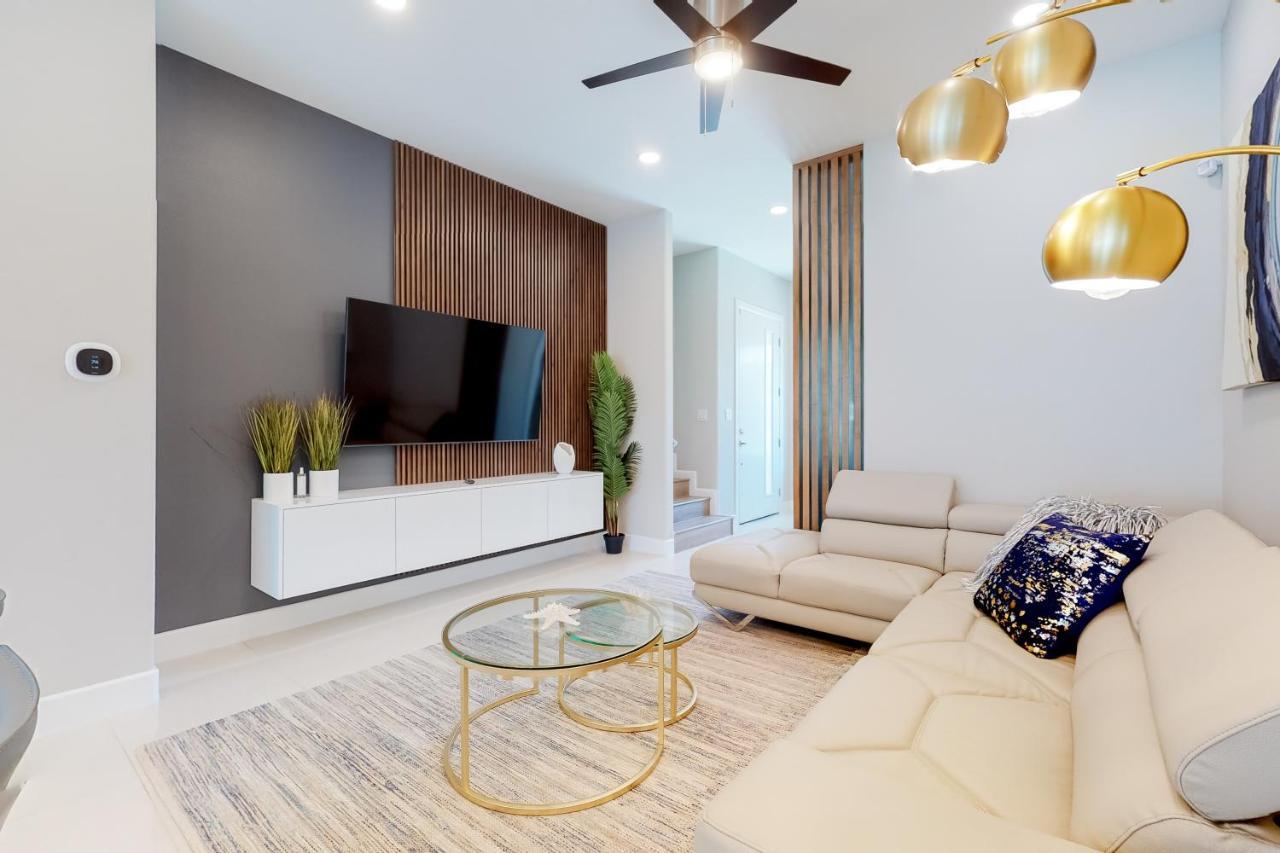 Dolphin Paradise Unit B in South Padre Island, United States