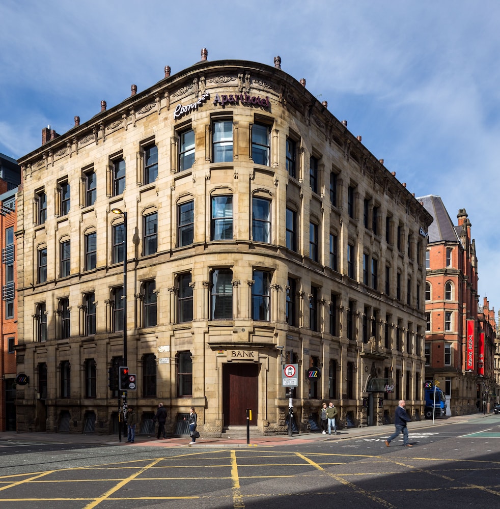 Roomzzz Manchester City