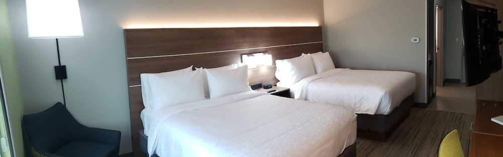 Holiday Inn Express & Suites Enterprise - photo 16