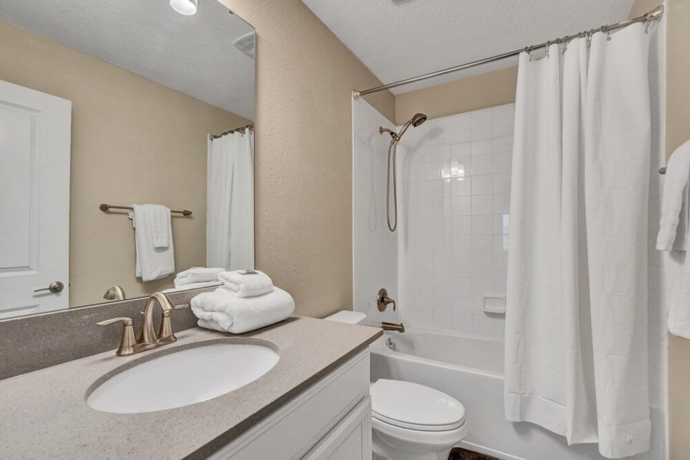 8 Bed Pool spa In Champions Gate Resort 8 Bedroom Villa by Redawning - photo 34
