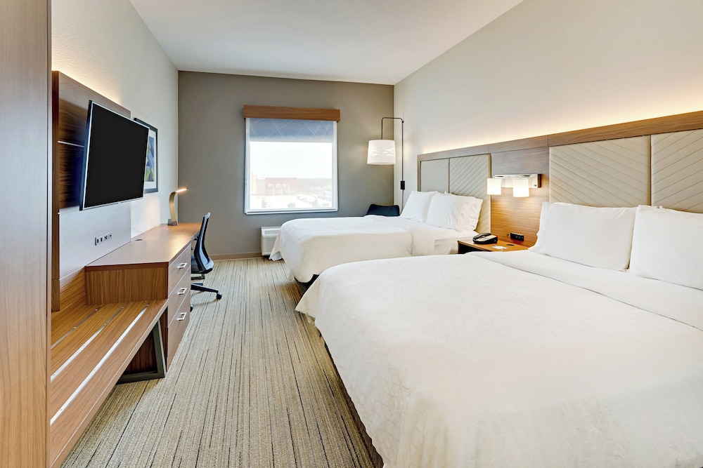 Holiday Inn Express Hotel & Suites Weatherford by IHG - photo 43
