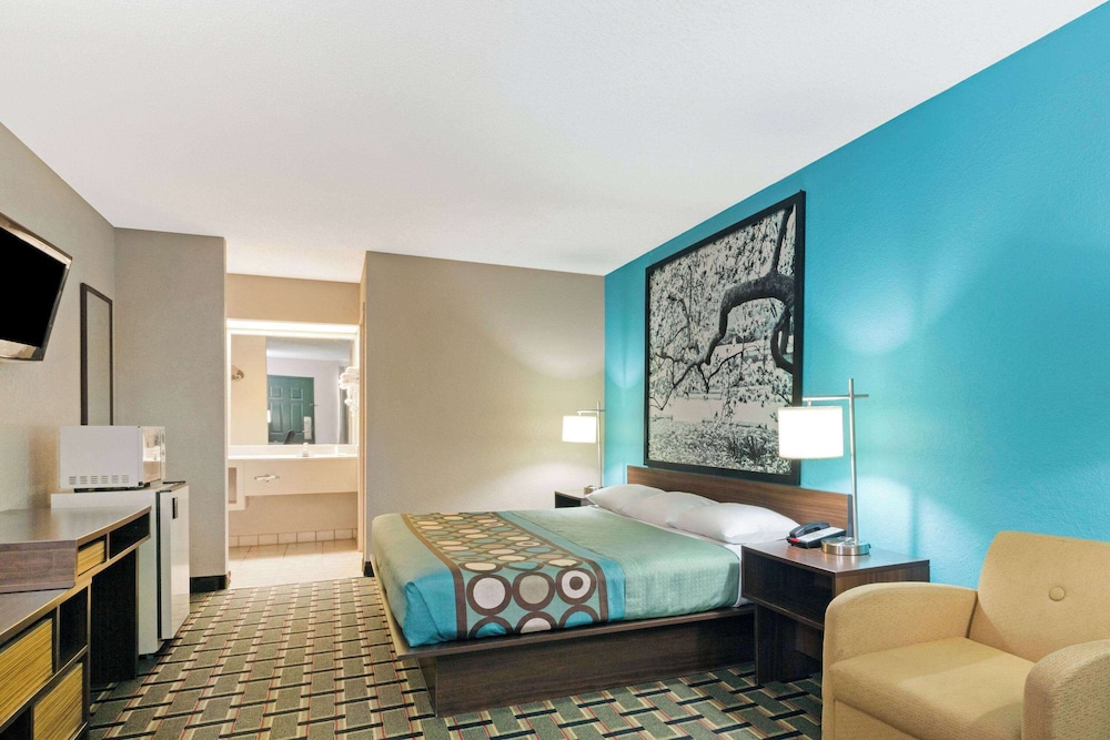 Super 8 by Wyndham Brunswick South I 95 - photo 8