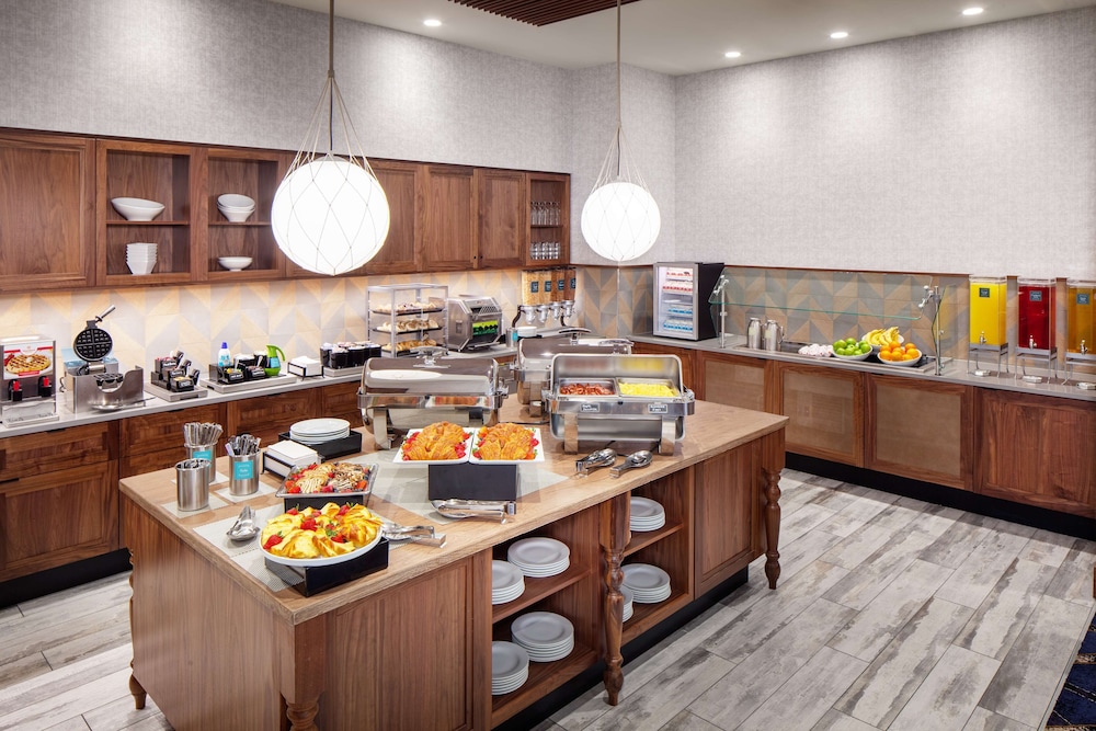 Homewood Suites by Hilton Boston Seaport District - photo 32