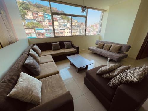 Puerto Santa Ana Suites Guayaquil — 4-Star Luxury Hotel in Guayaquil, Ecuador