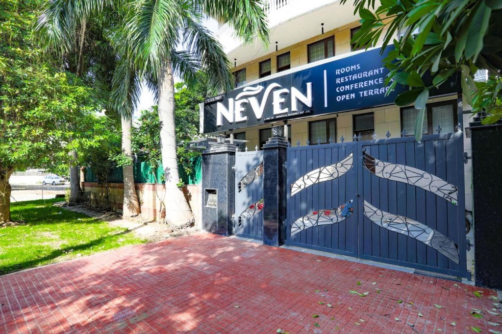 Fabhotel Nv - carbon neutral hotel in Gurgaon
