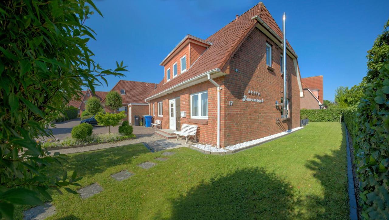 Ferienwohnungen Amrumbank — 4-Star Luxury Hotel in Busum, Germany