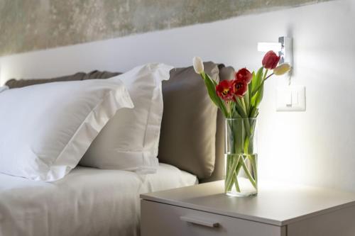 Bela Apartments . — 4-Star Luxury Hotel in Florence, Italy