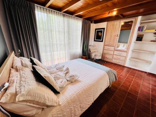Galapagos Encantadas — 4-Star Luxury Hotel in Puerto Ayora, Ecuador