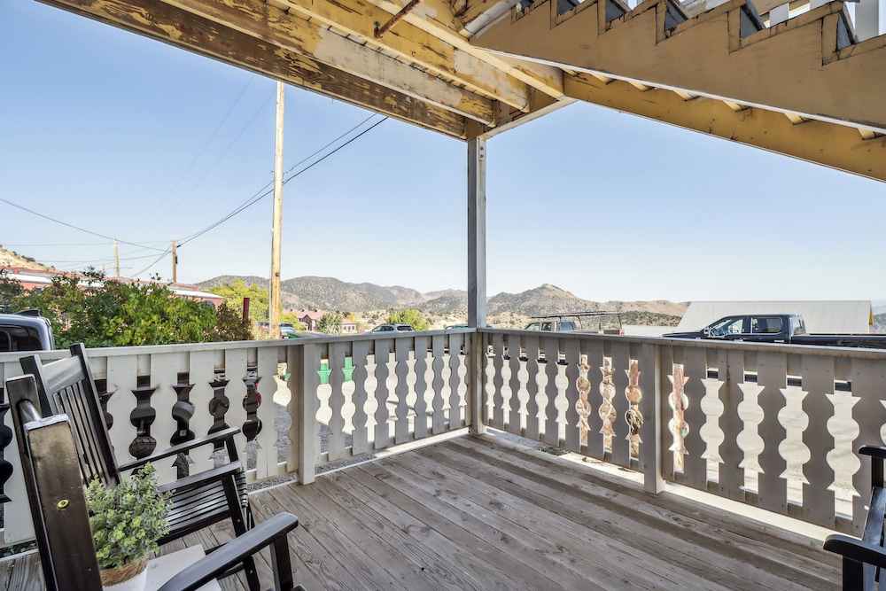 Mtn View Apt with Deck in Historic Virginia City