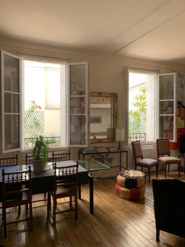 Eiffel Tower Quiet Charming Apartment 2 Prs - last minute hotel in Paris