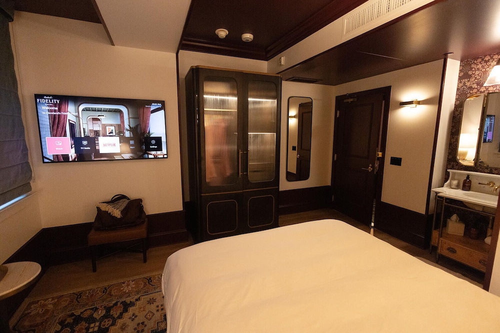 Fidelity Hotel - photo 22