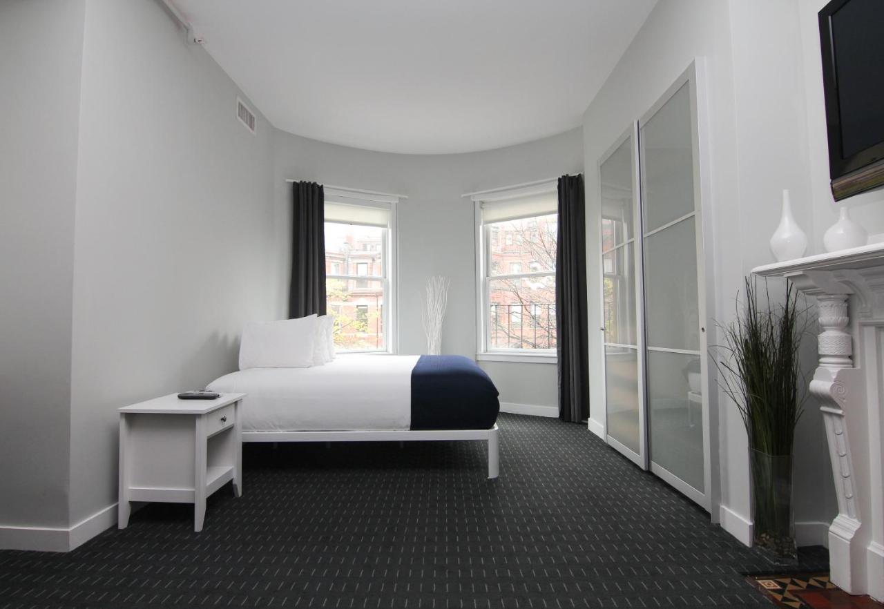 Stylish Newbury Street Studio #4 — 4-Star Luxury Hotel in Boston, United States