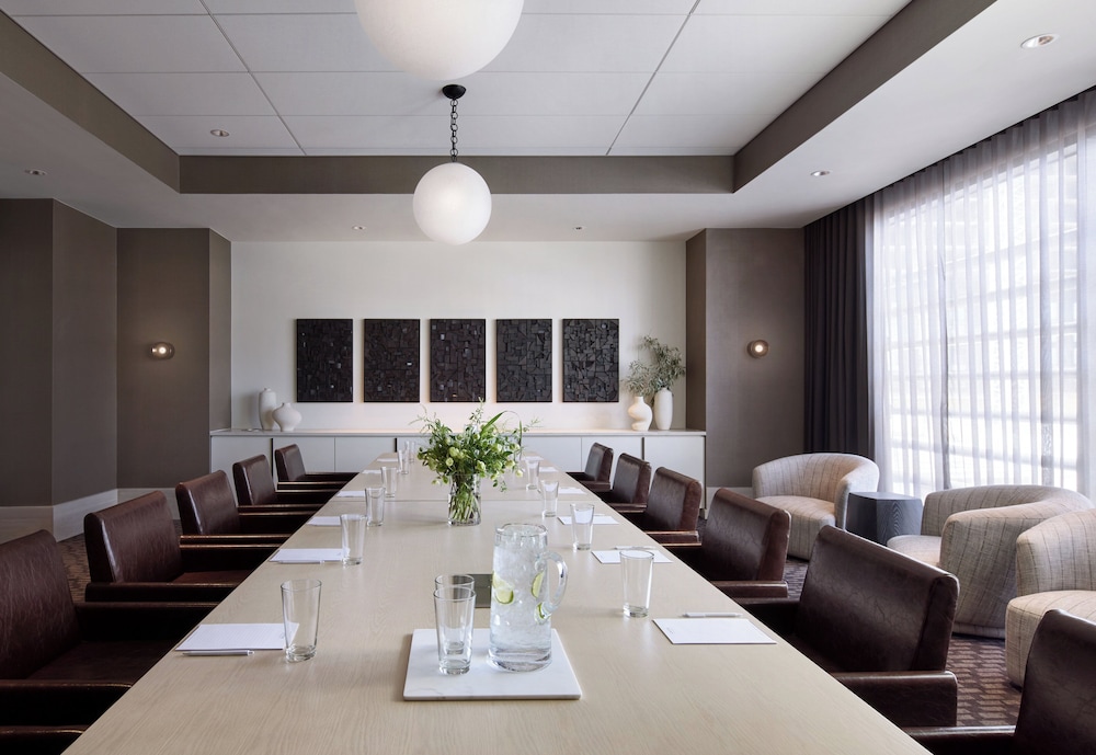 Kimpton Claret Hotel by IHG - photo 85