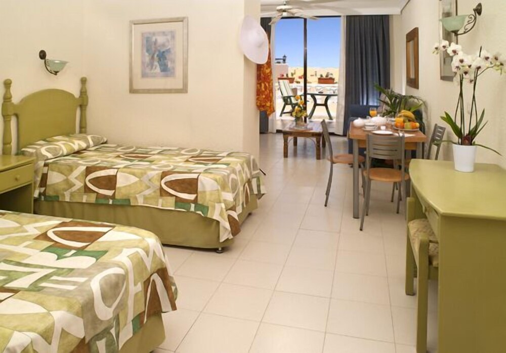 Paradise Court Aparthotel — Adeje — photo 5
