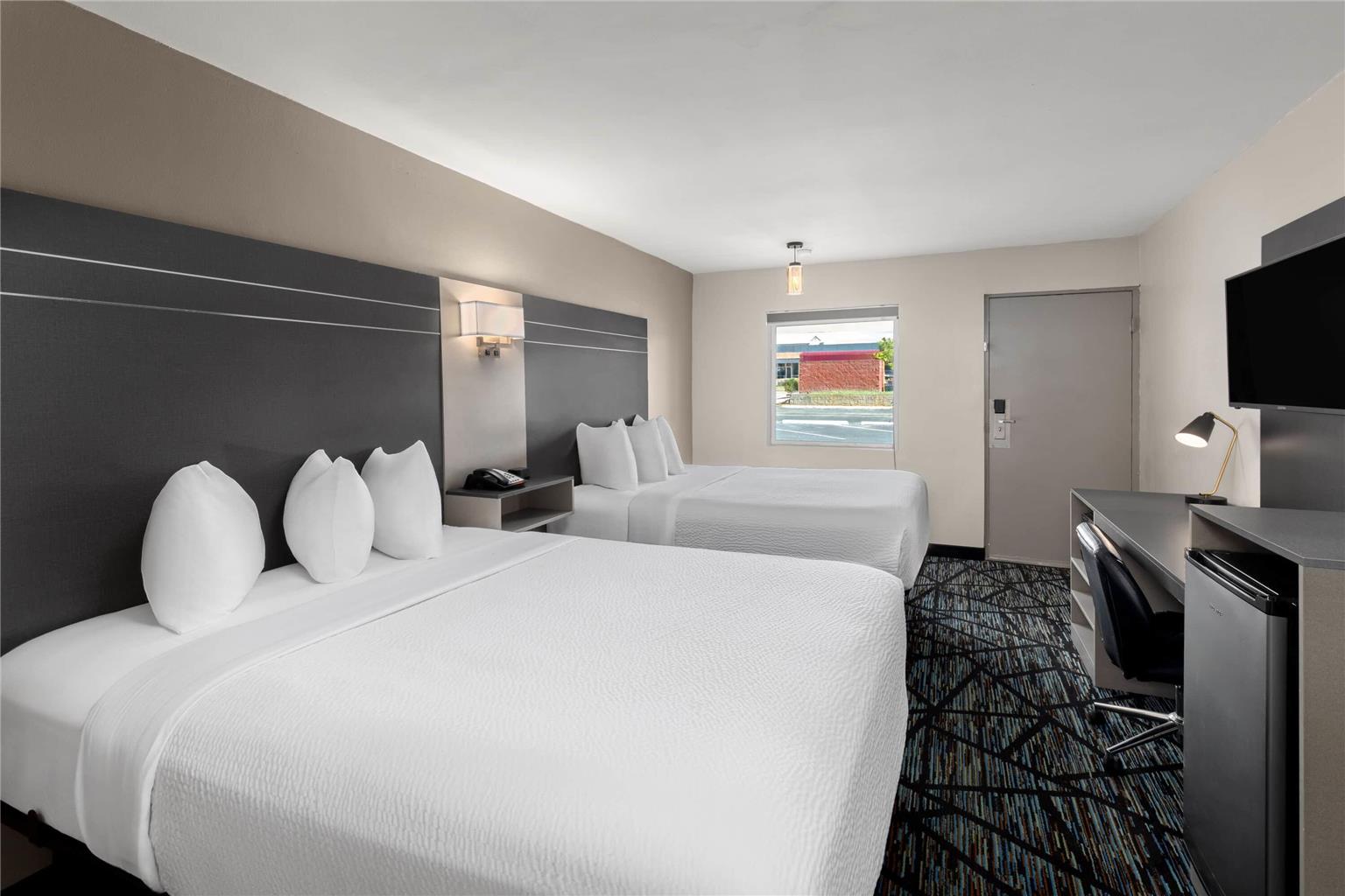 Baymont by Wyndham Dothan - photo 14