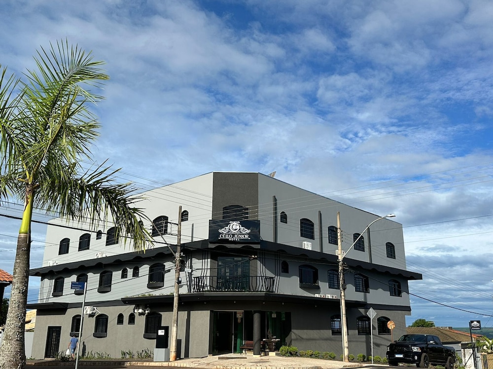 Célio Junior Hotel - carbon neutral hotel in Unknown City