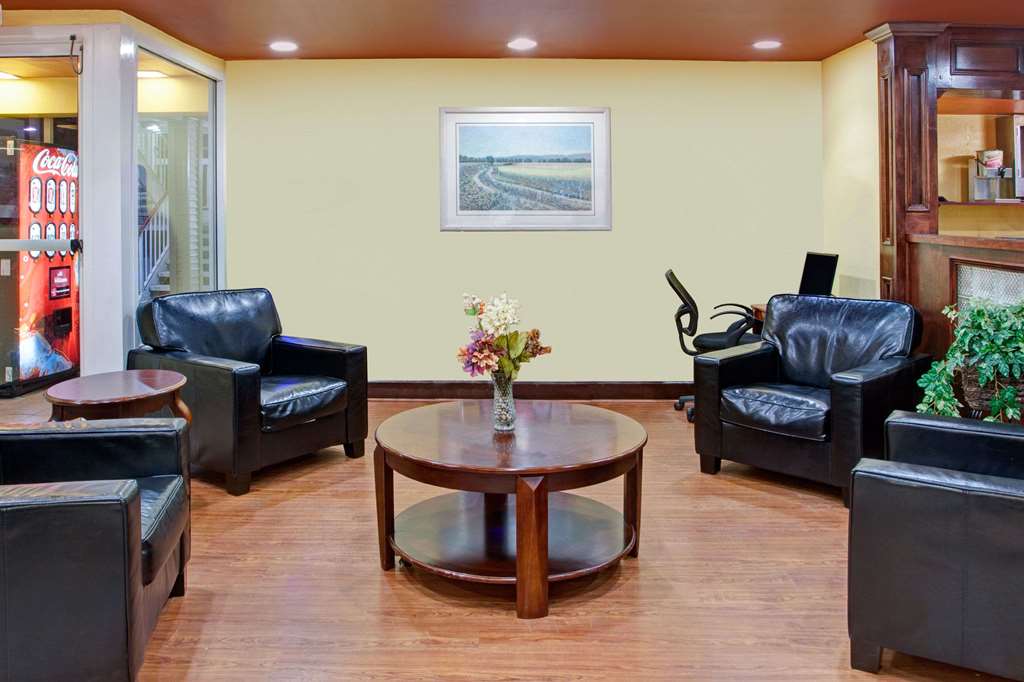 Days Inn by Wyndham Marietta Atlanta Delk Road - photo 3