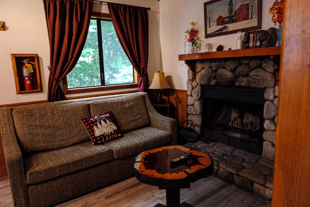 Sleepy Hollow Cabins and Hotel - photo 71