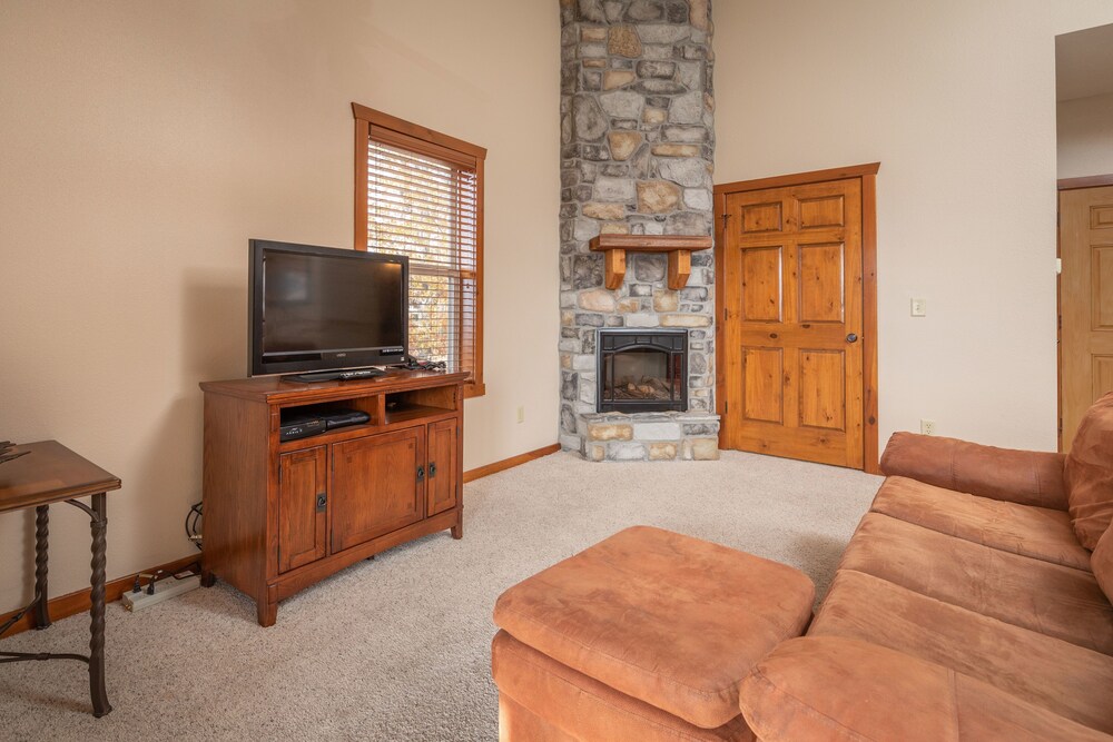 Lodges At Table Rock - photo 32
