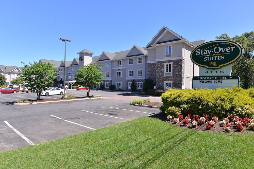 Stay Over Suites - photo 21