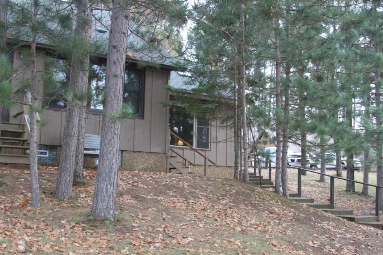 Bayview Resort Sunset Lookout Cabin 6 — Rhinelander